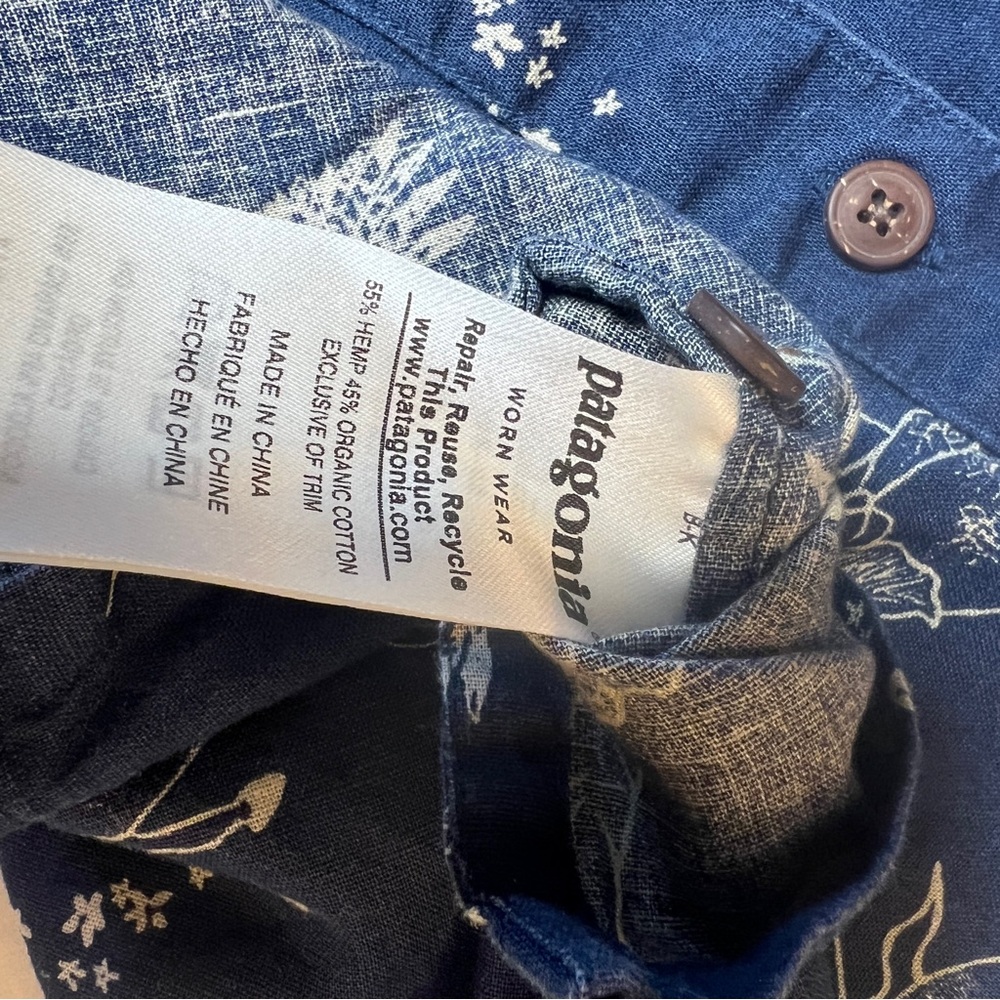 Patagonia Button Down Shirt Hemp Organic Cotton Men's Large Blue Navy Go Solar - Picture 11 of 13